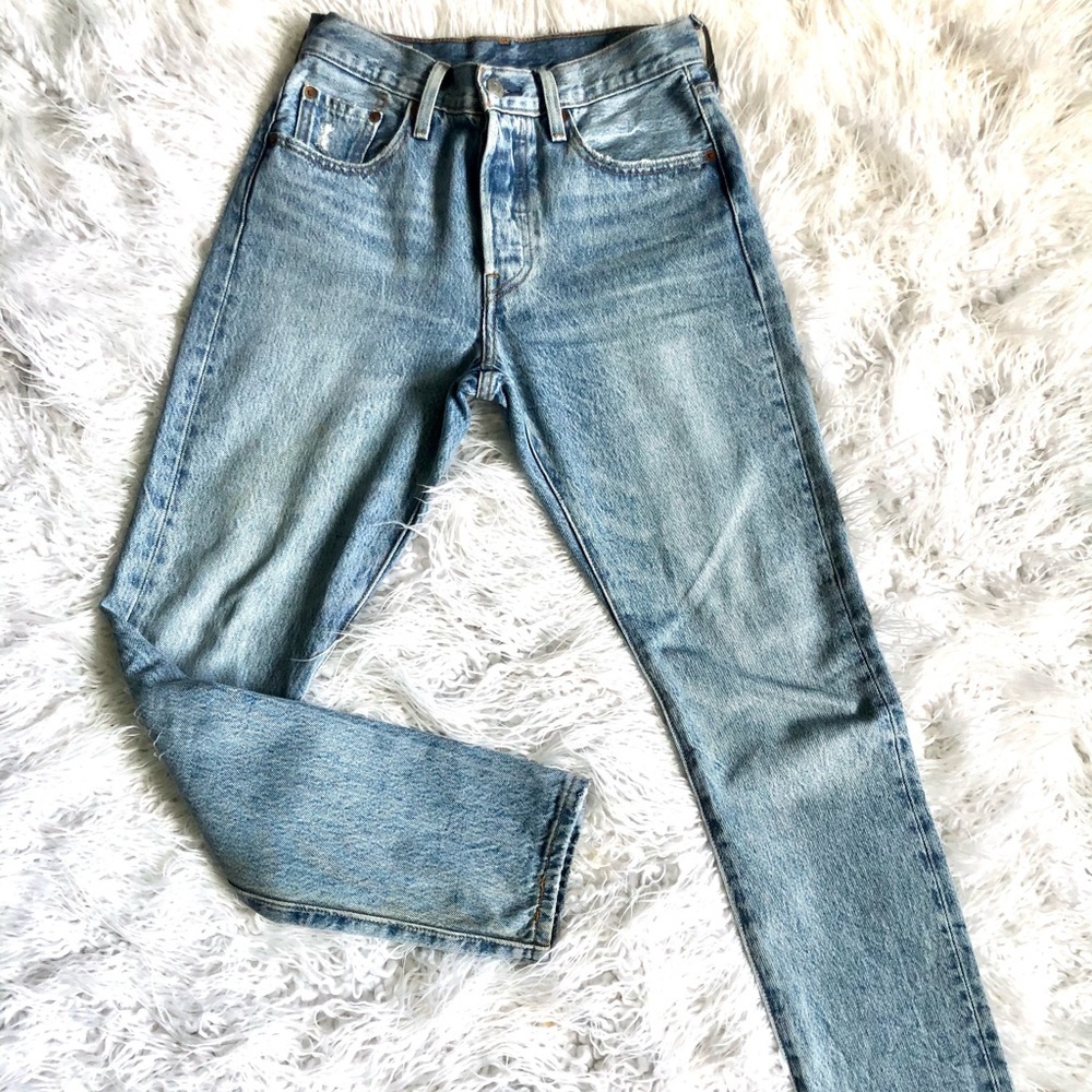 Levi’s High rise Straight Jean
